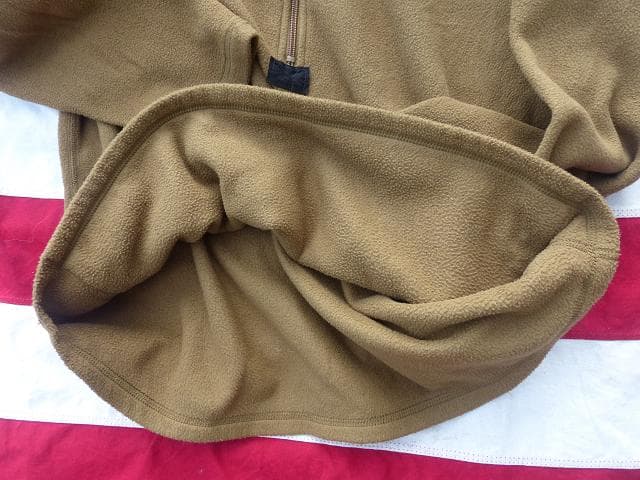 米軍実物 USMC　ポーラテック フリース プルオーバー シャツ　M 56