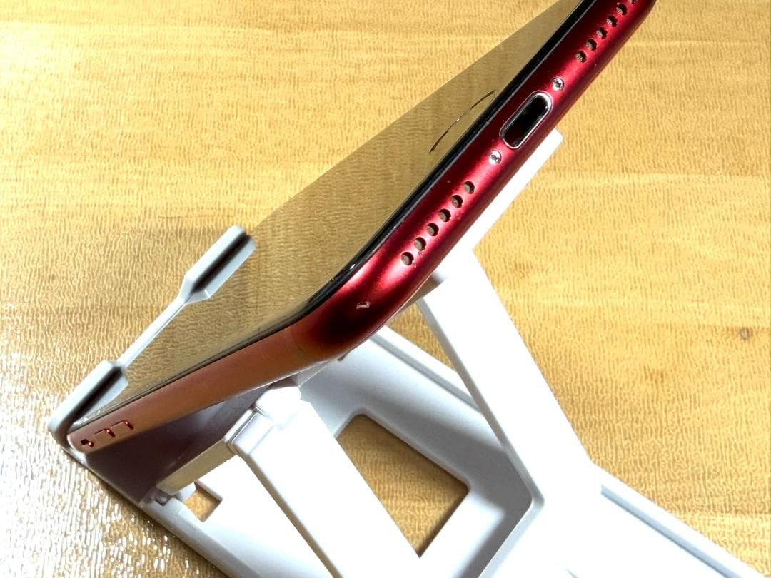 ●iPhone SE2 RED 64GB●