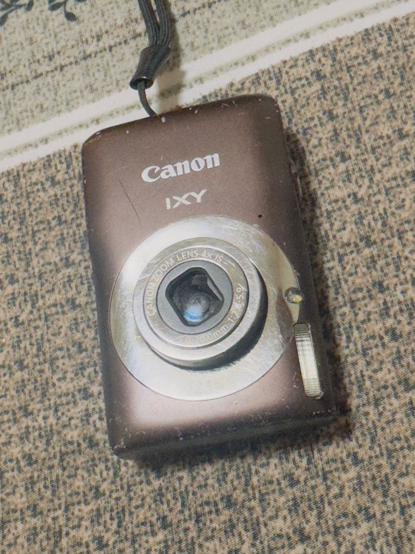 Canon IXY コンパクトデジタルカメラ ブラウン