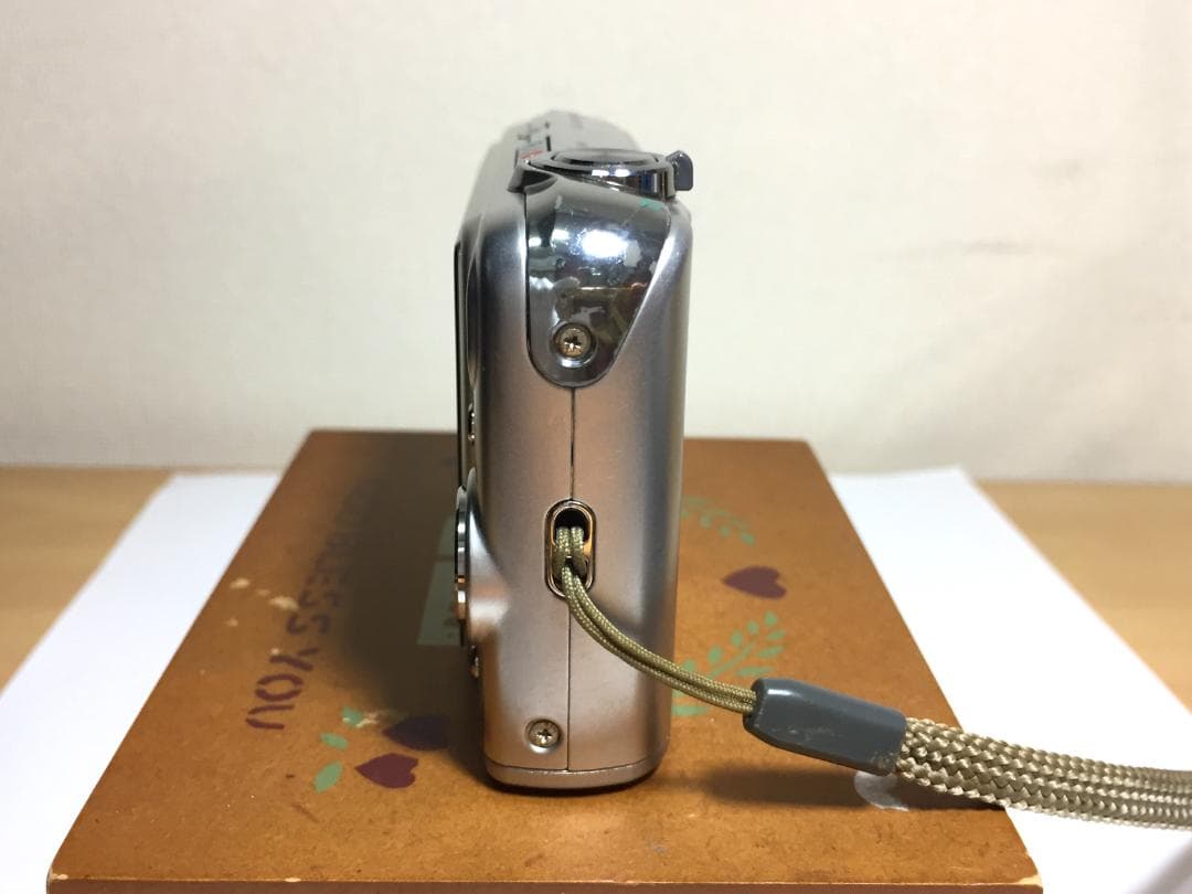 [実写有] CASIO EXILIM EX-Z1200 デジタルカメラ 12.1