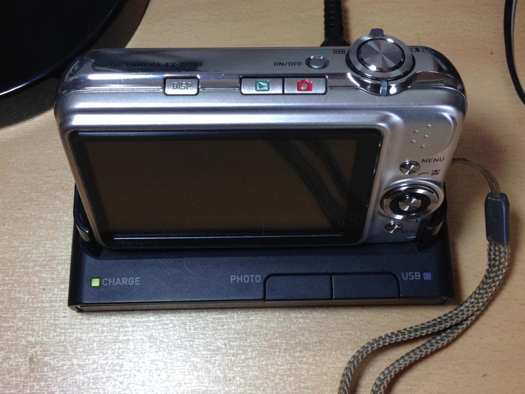 [実写有] CASIO EXILIM EX-Z1200 デジタルカメラ 12.1
