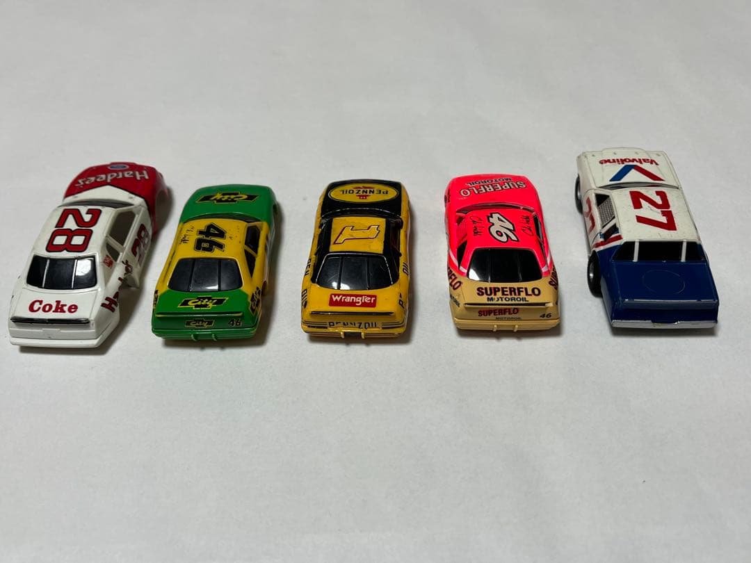 ナスカー　HOスロットカー　➕ボディ4台