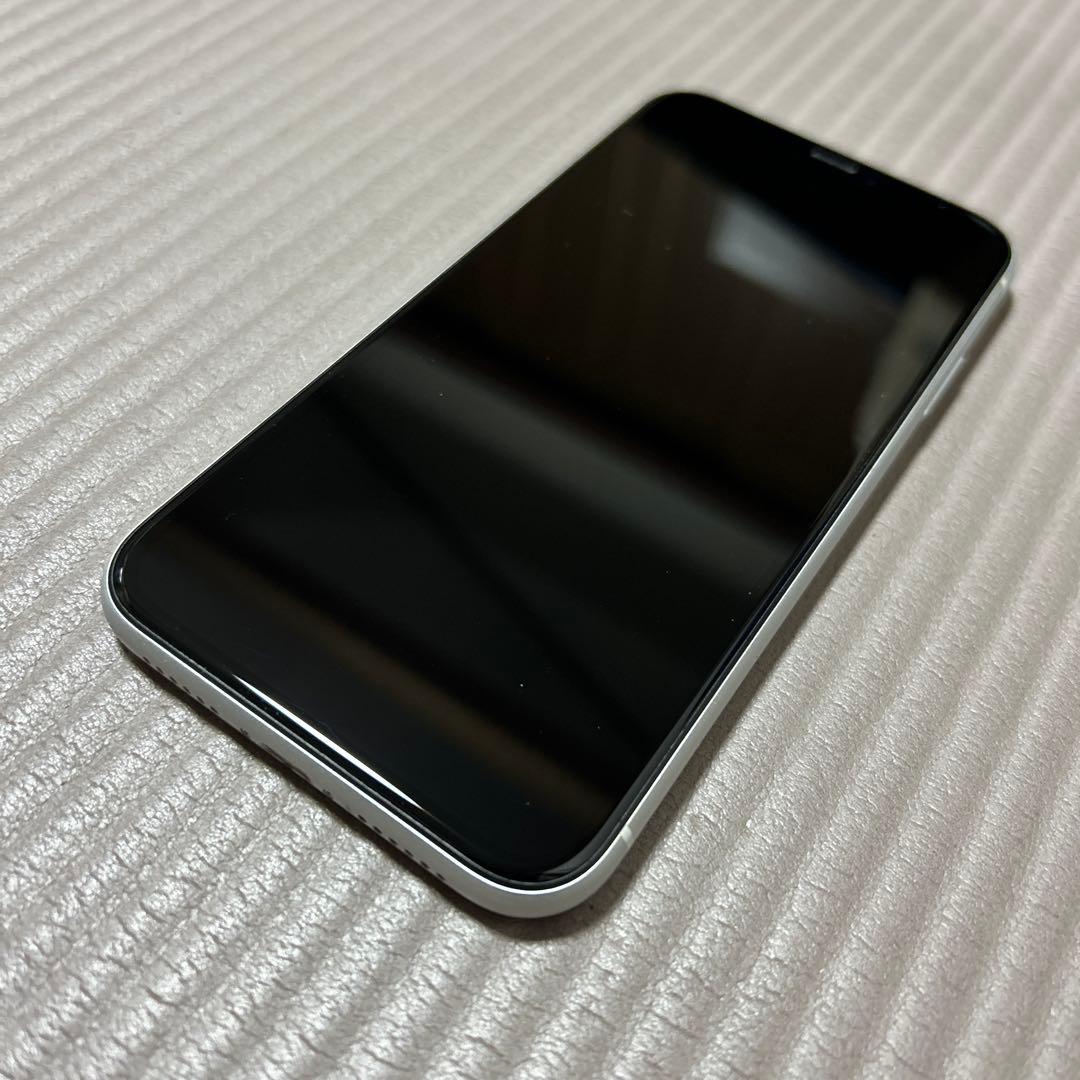 Apple iPhone XR ホワイト 83％