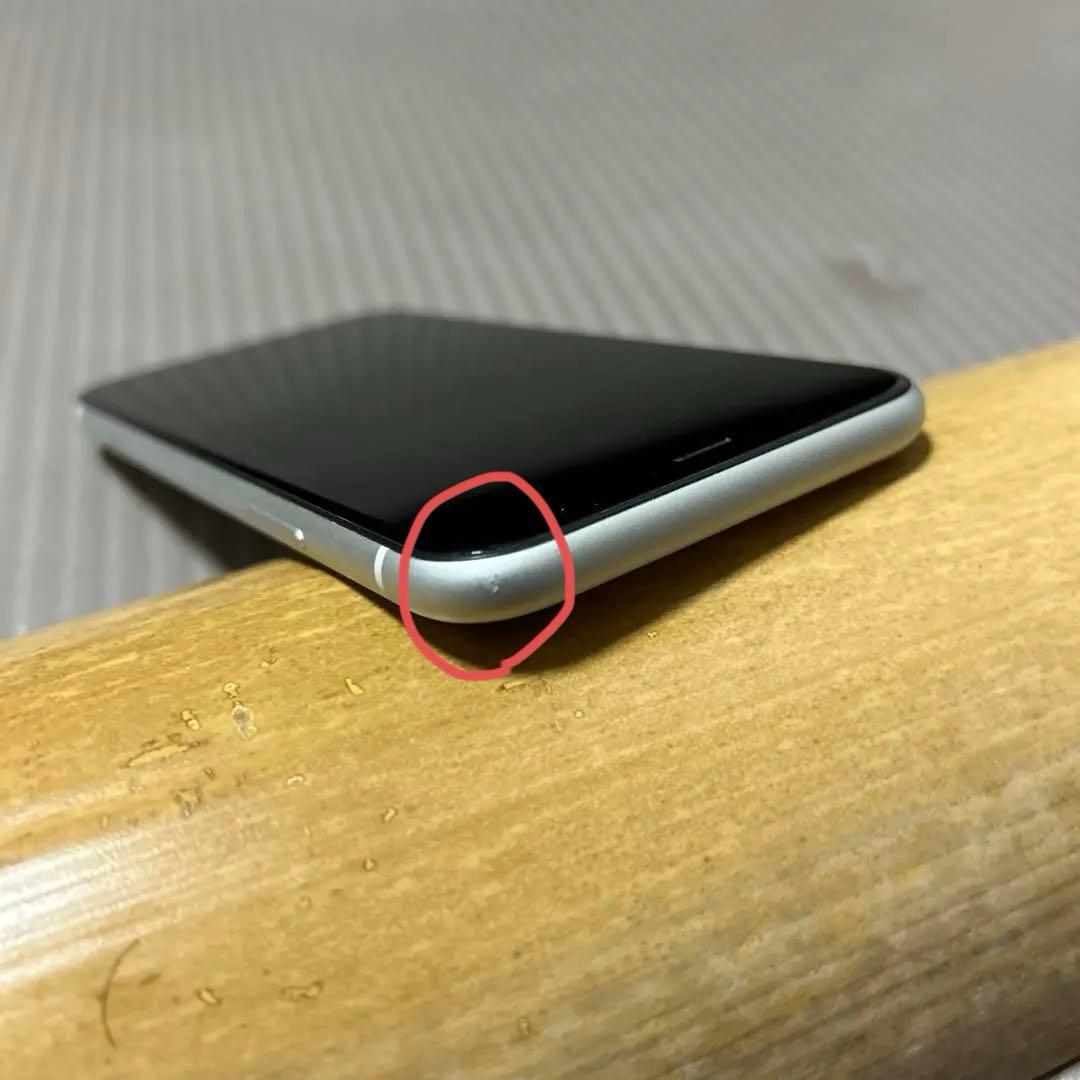 Apple iPhone XR ホワイト 83％
