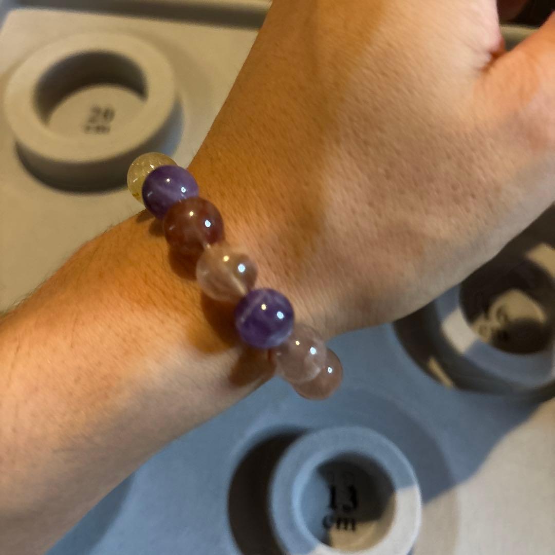 ズドーンとくるミックスルチルクオーツ！こういうのの方がすごい！