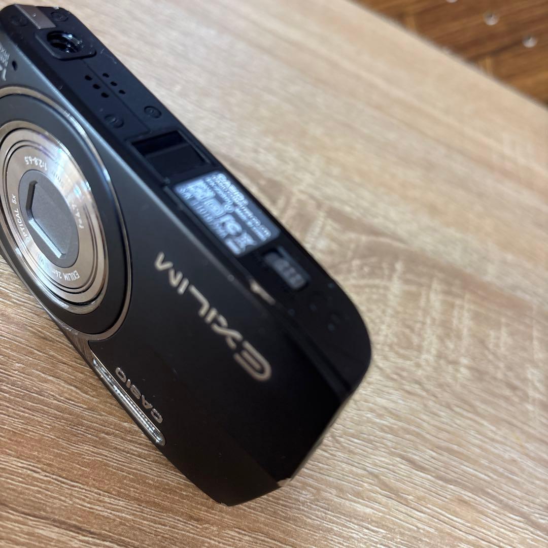 CASIO EX-Z2300 カシオ エクシリム 黒 充電器無し