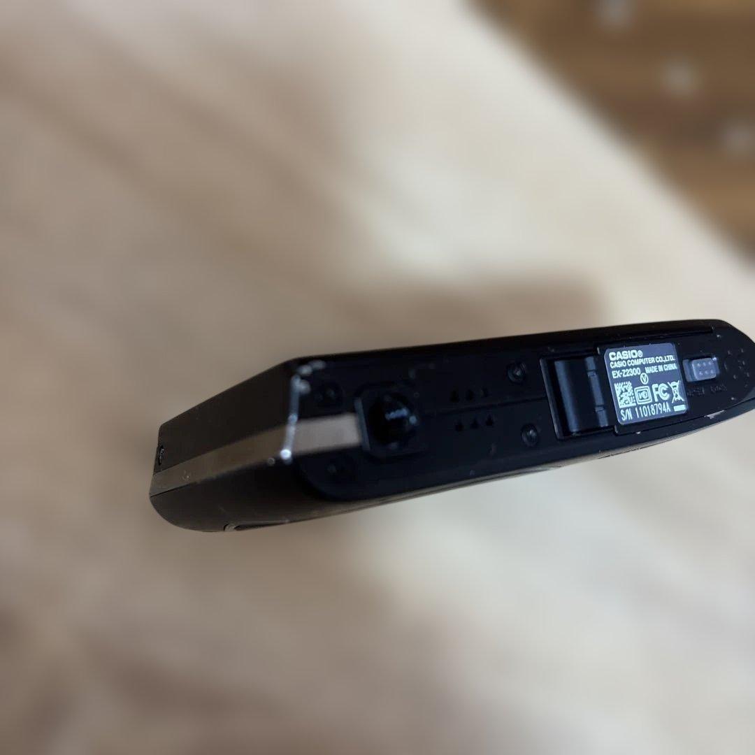 CASIO EX-Z2300 カシオ エクシリム 黒 充電器無し
