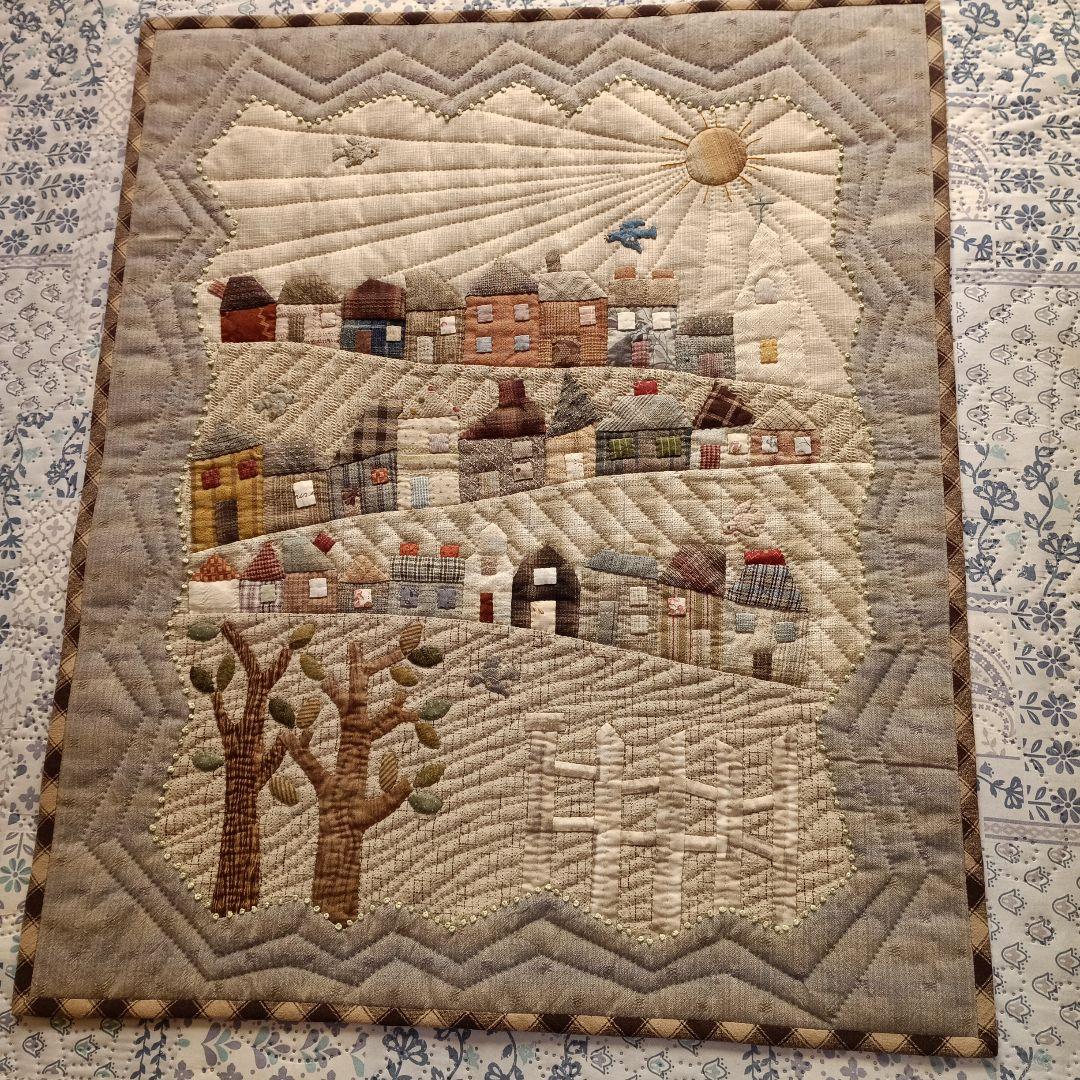 ♪パッチワークキルト・タペストリー♪　ハンドメイド