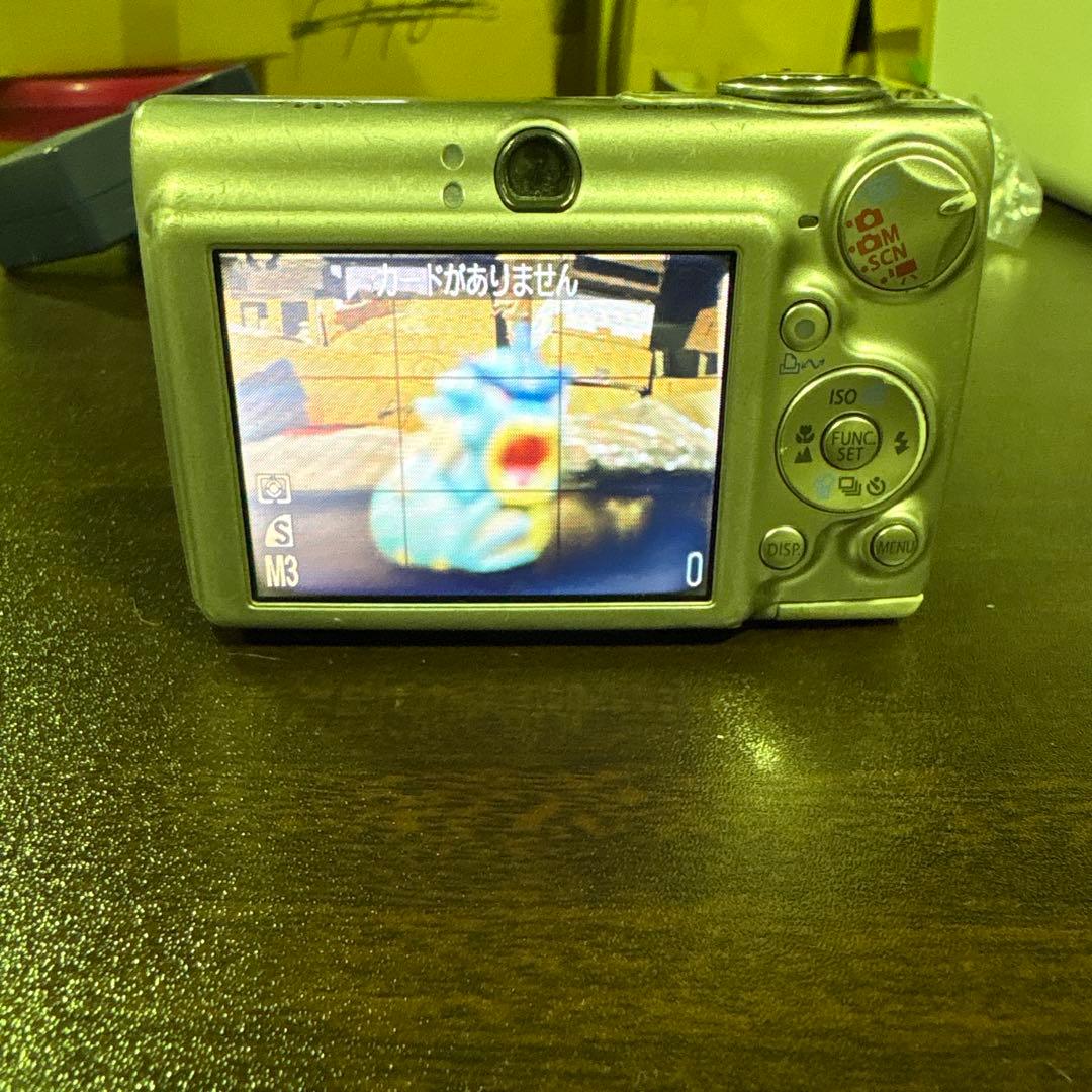 S782 Canon IXY DIGITAL 7.1メガピクセル 700