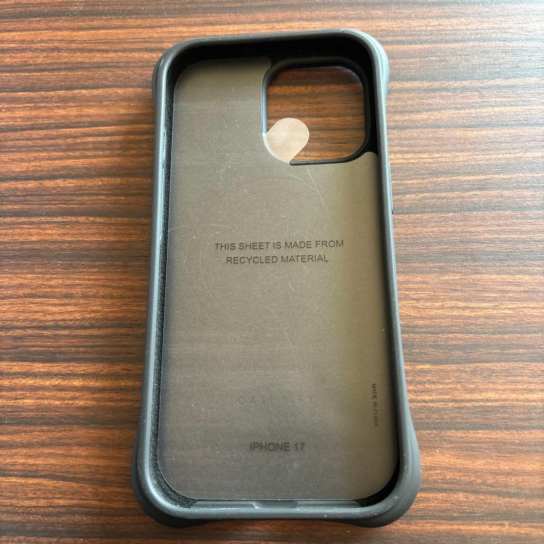 CASETiFY ウェーブシリコンケース　iPhone 17