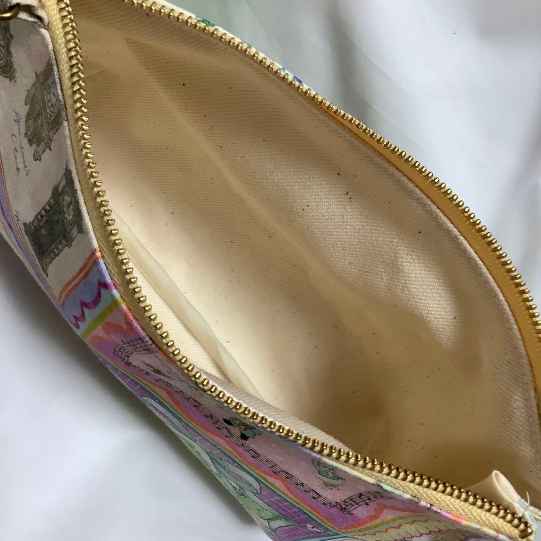 ユキエモン　yukiemon ハンドメイド　ファスナーポーチ　ポシェット　マルチ