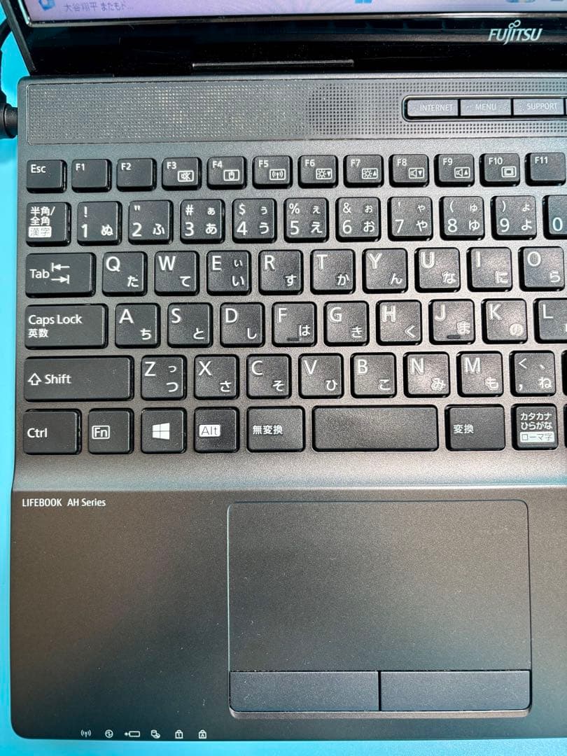 富士通 LIFEBOOK WA1/E2 i7 10510U 2TB 32G