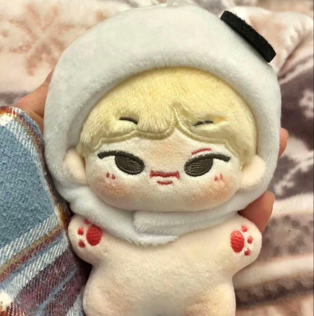 btsぬいぐるみ　ユンギ　10センチ　マスター　正規品⭐️「341」