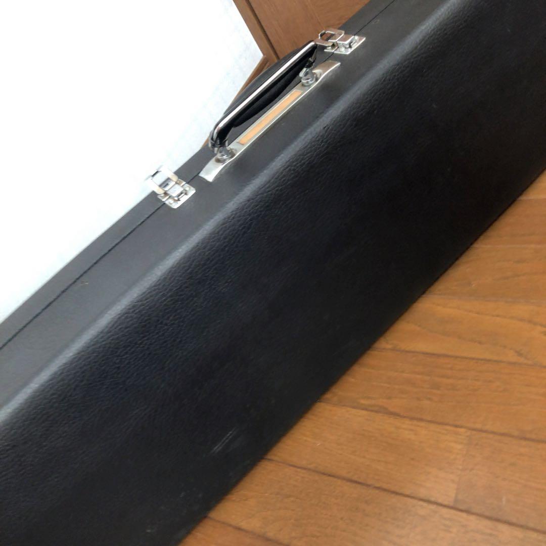 三味線　本体 3弦 木製 バチ　ハードケース付き