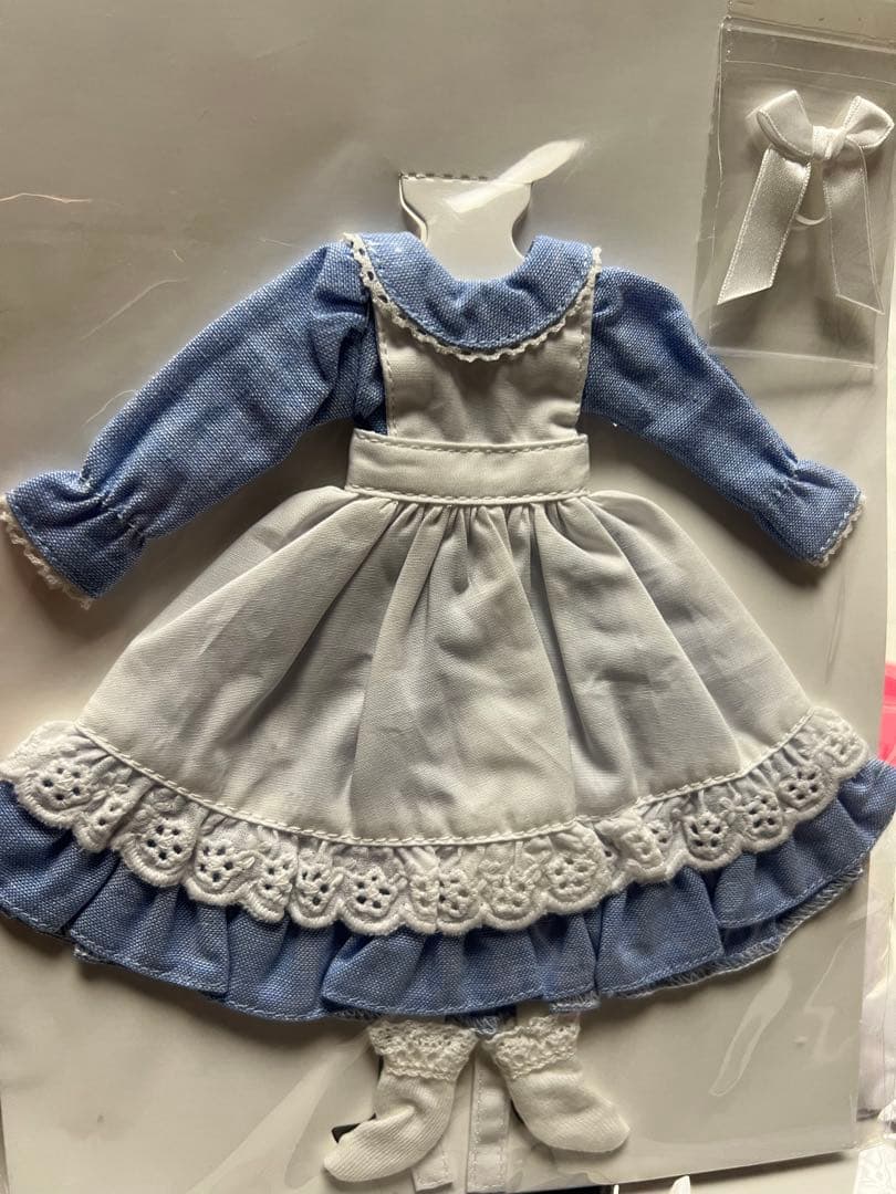 【新品未開封】リカちゃんキャッスル　お洋服3枚組　リトルファクトリー　レア　美品