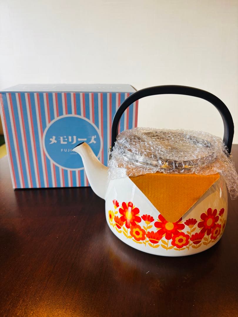 【限定品・未使用】富士ホーロー メモリーズ 花柄ケトル2.5L