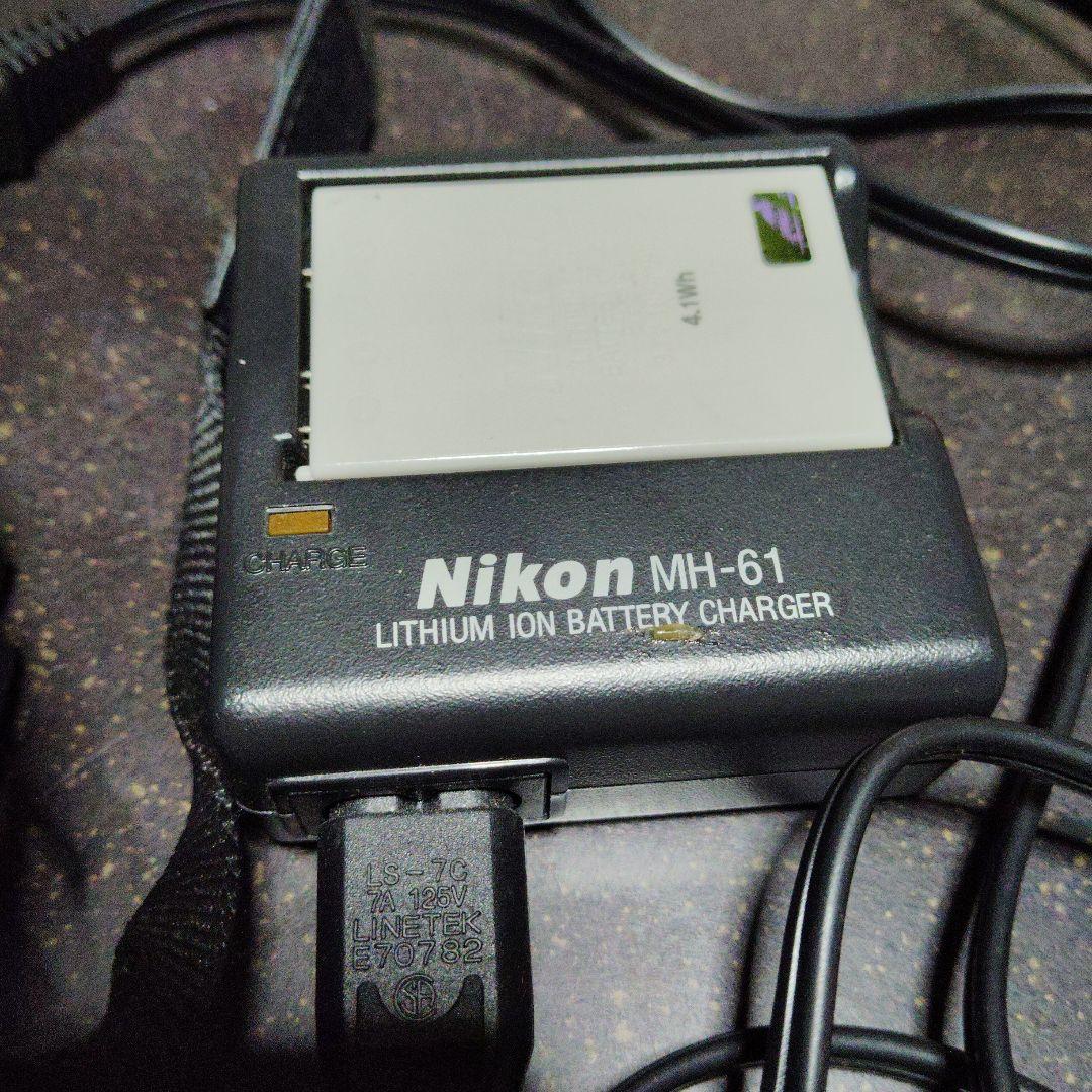 Nikon デジタル一眼レフカメラ 24倍ズーム