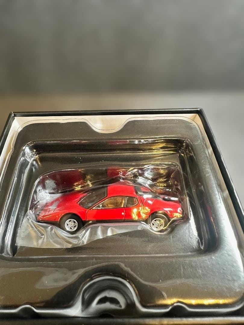 【未使用・トミカリミテッドヴィンテージネオ】フェラーリ 512 BB（赤/黒）