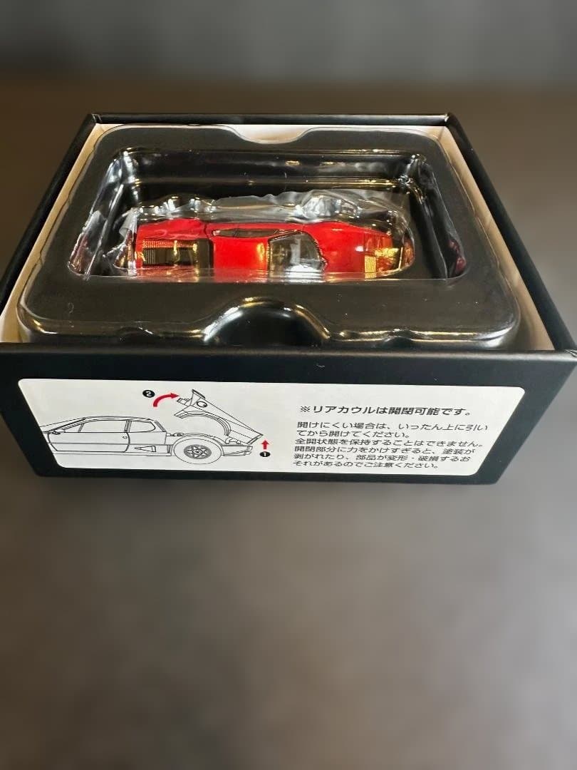 【未使用・トミカリミテッドヴィンテージネオ】フェラーリ 512 BB（赤/黒）