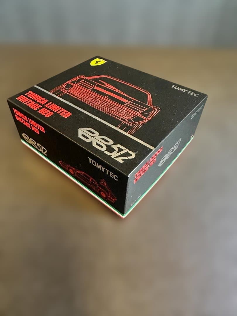 【未使用・トミカリミテッドヴィンテージネオ】フェラーリ 512 BB（赤/黒）