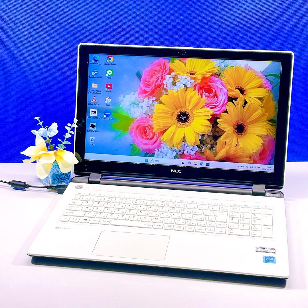 美品✨設定済✨快速SSD✨Windows11✨NEC白ノートパソコンカメラ薄型