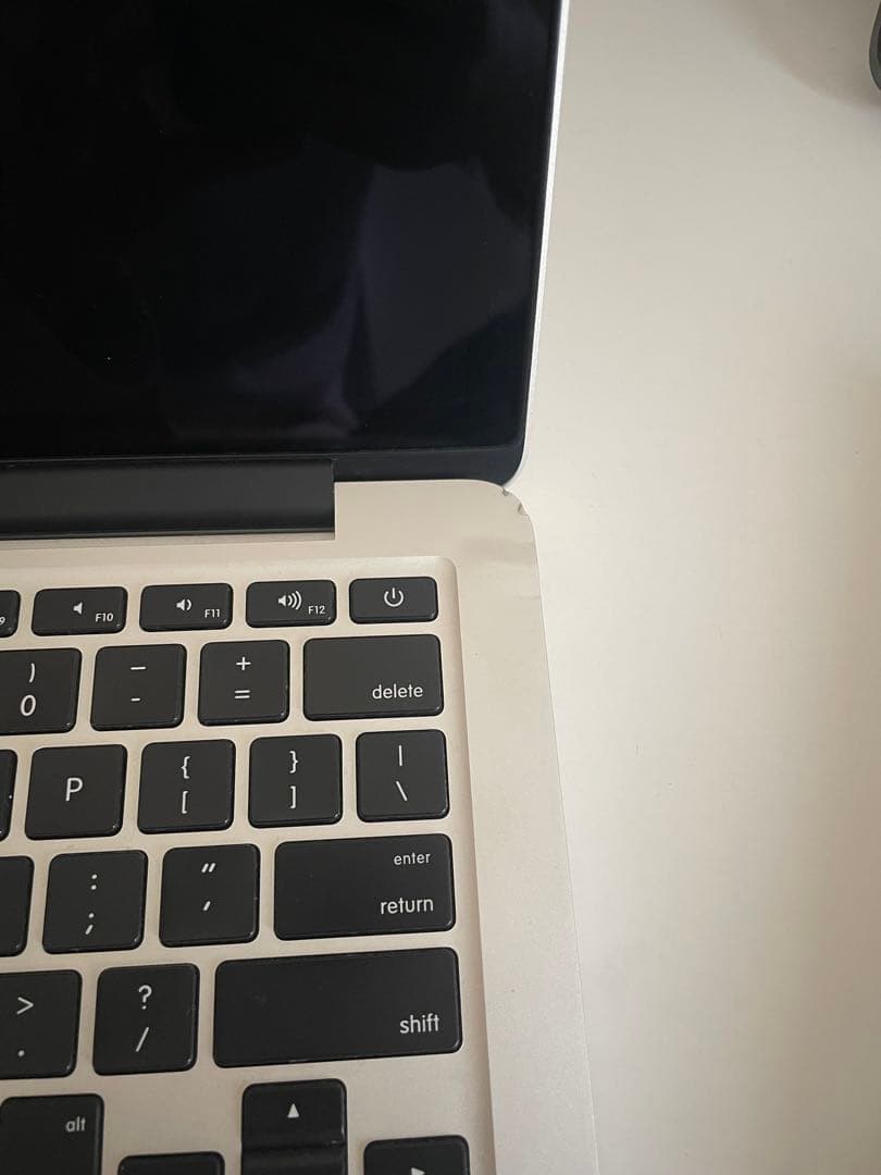 MacBook本体 MacBook Pro, 13-inch, Early 2015