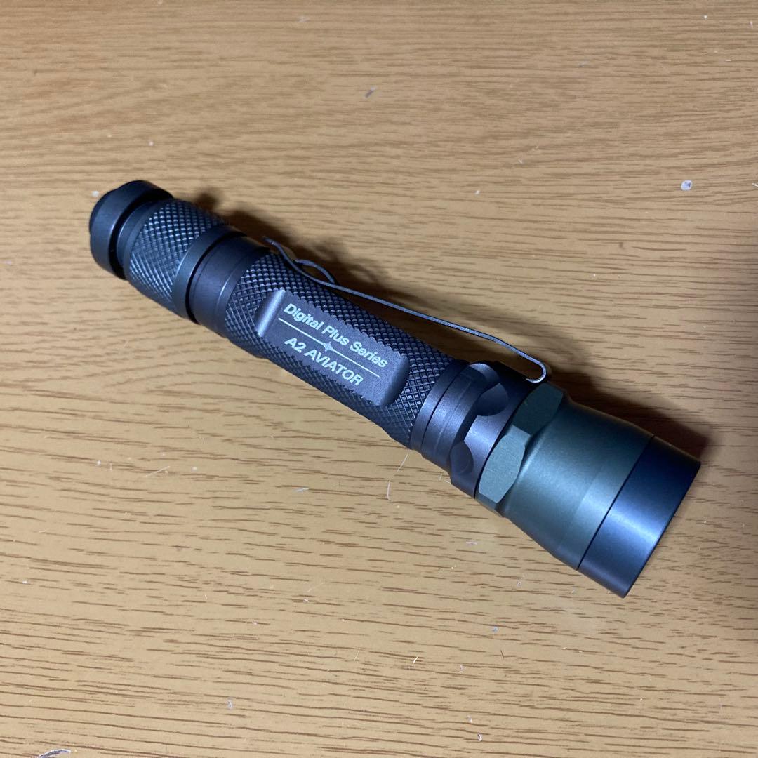 個人装備 SUREFIRE A2 AVIATOR WHITE