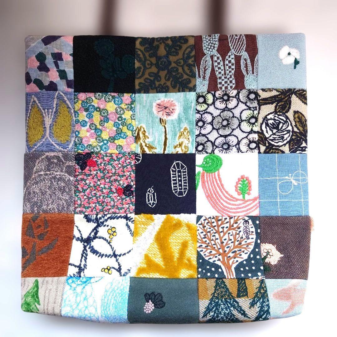 ミナペルホネン　パッチワーク　ohayo　マチ有りミニトートバッグ