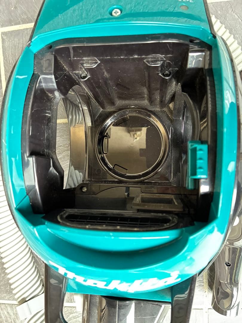 Makita 充電式サイクロンクリーナ旧モデル希少レア美品 掃除機 バッテリー無