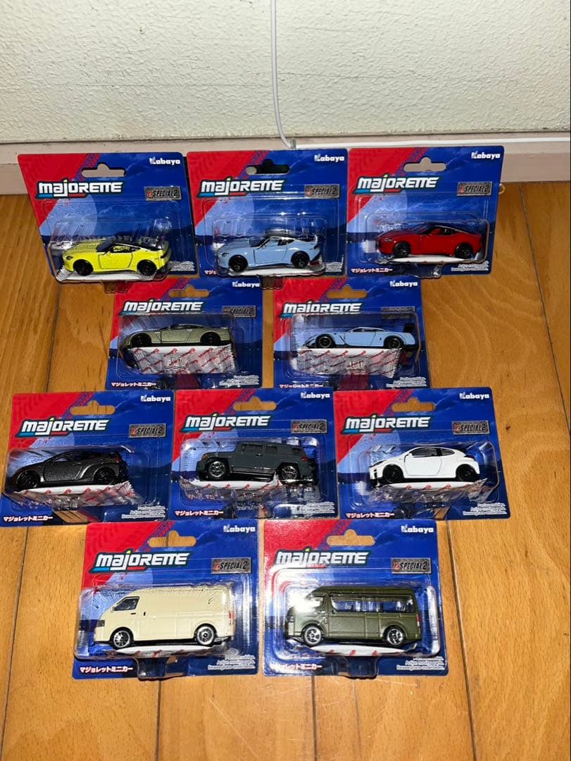 マジョレット ミニカー 10台セット ハイエース GT-R フェアレディZ 他