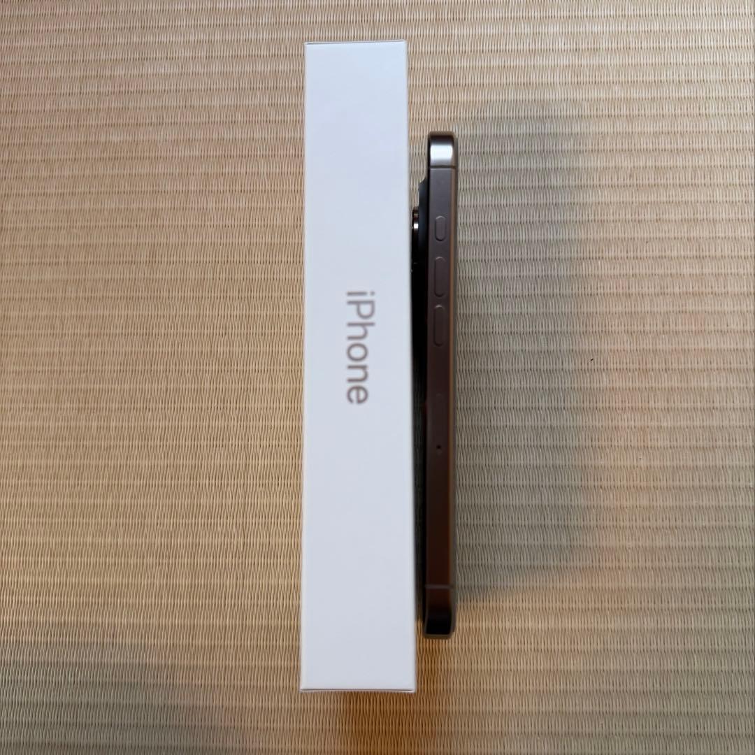 iPhone 16 pro 512GB デザートチタニウム SIMフリー 美品