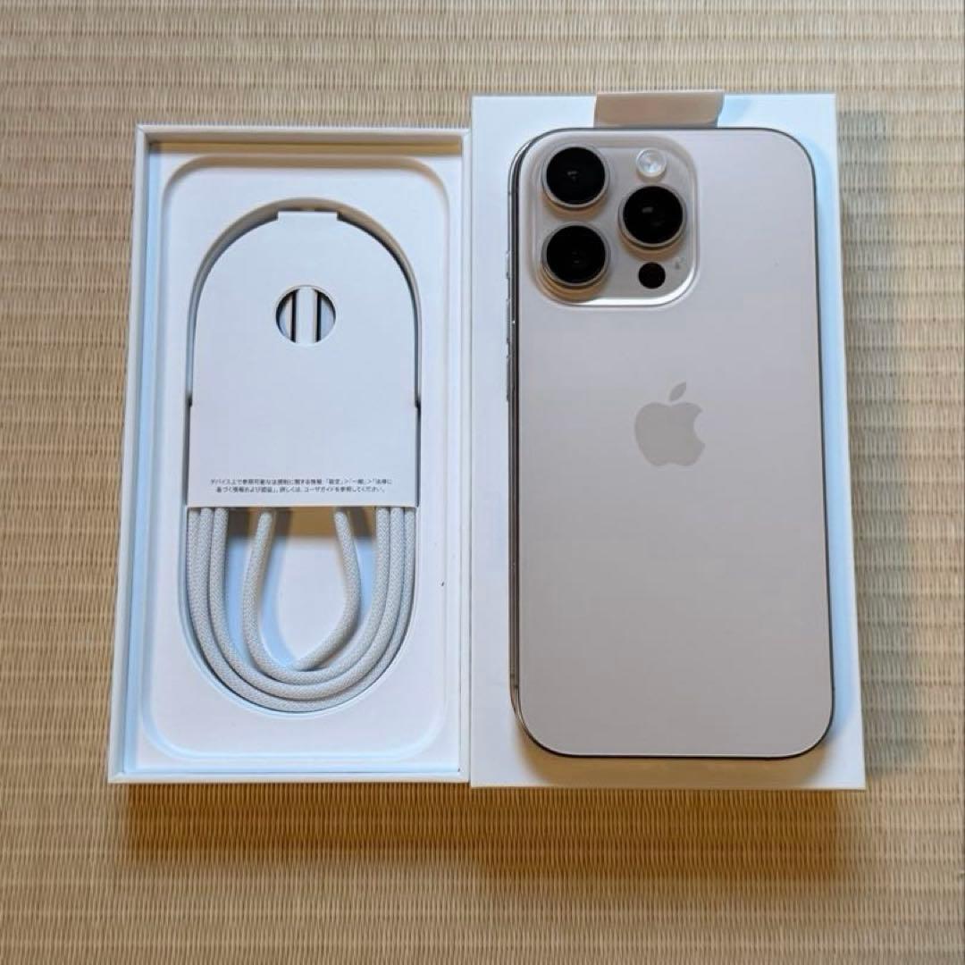 iPhone 16 pro 512GB デザートチタニウム SIMフリー 美品