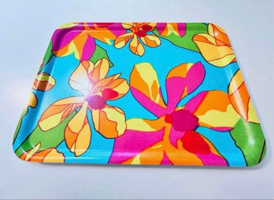 858【日本未入荷✴︎激レア】大サイズ43cmx33cm／marimekkoトレイ