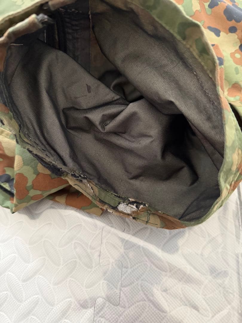 自衛隊PX品　雨衣上下ゴアテックス