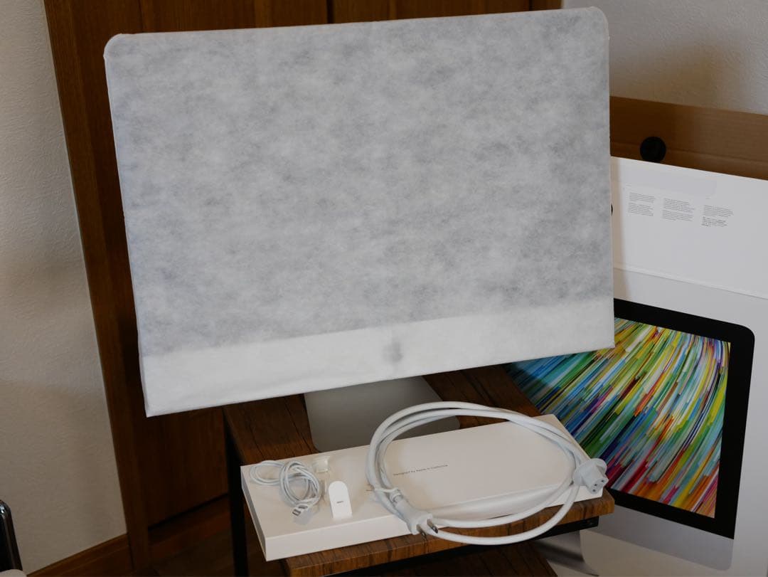 iMac 2019 21.5インチ 32GBメモリ 1TBストレージ 美品