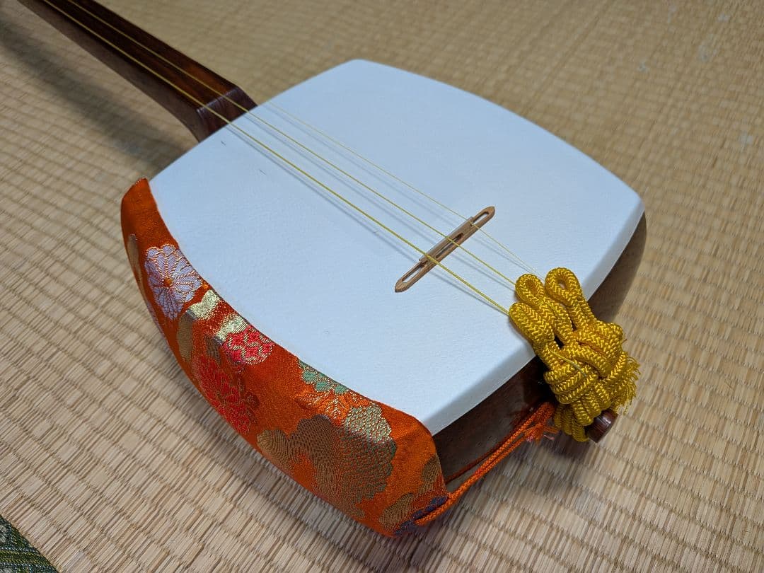 短棹三味線