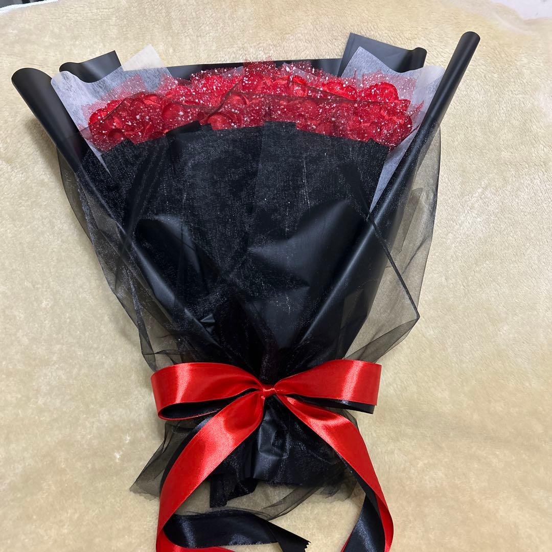 30本赤バラブーケ 60＊50cm ラッピングリボン 2重❣️枯れない花 永生花