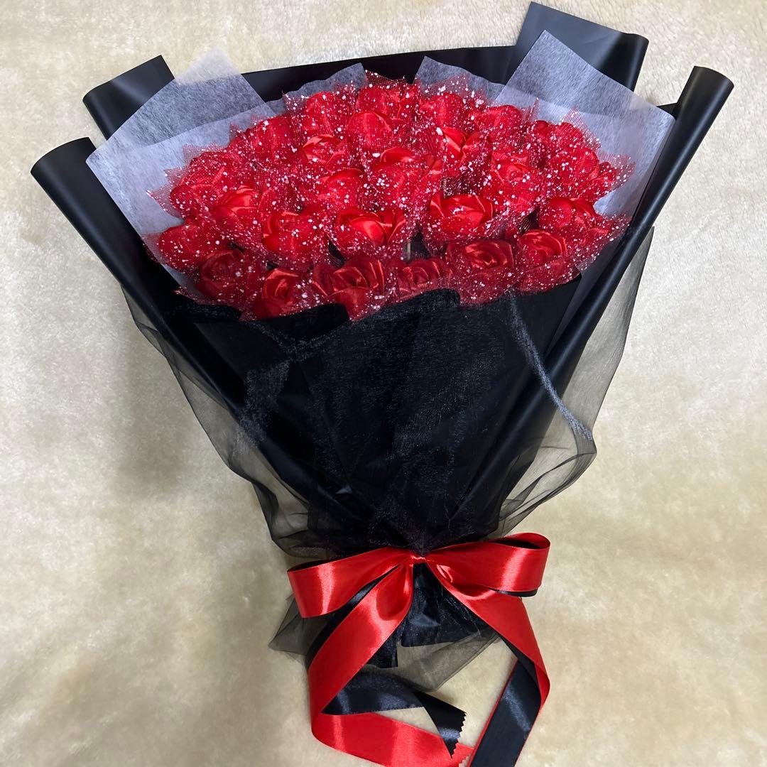 30本赤バラブーケ 60＊50cm ラッピングリボン 2重❣️枯れない花 永生花