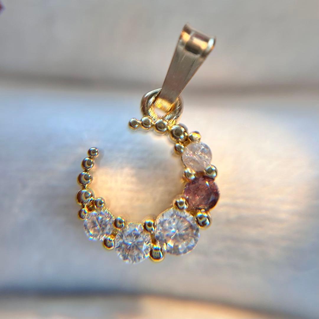 アレキサンドライトのペンダントトップ