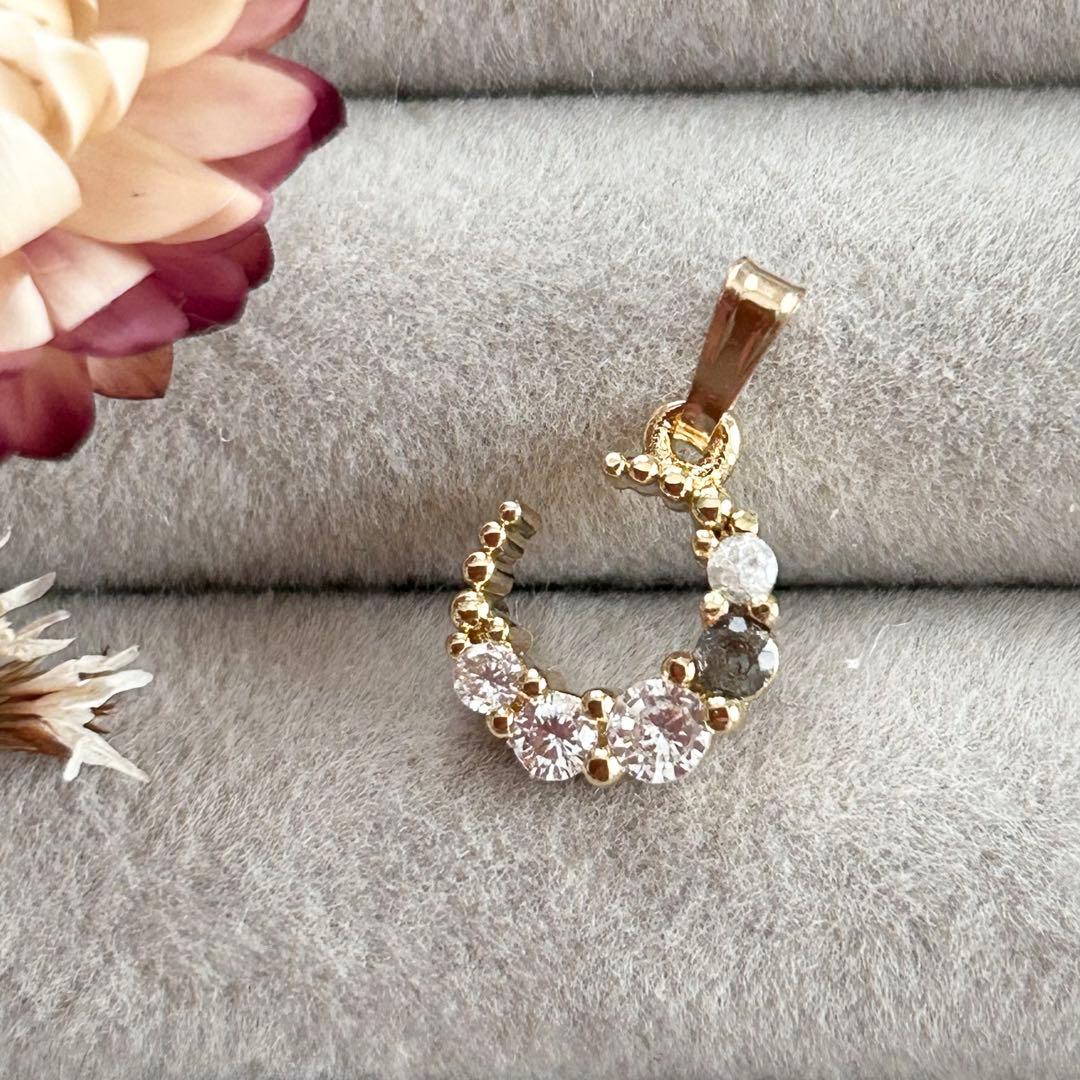 アレキサンドライトのペンダントトップ