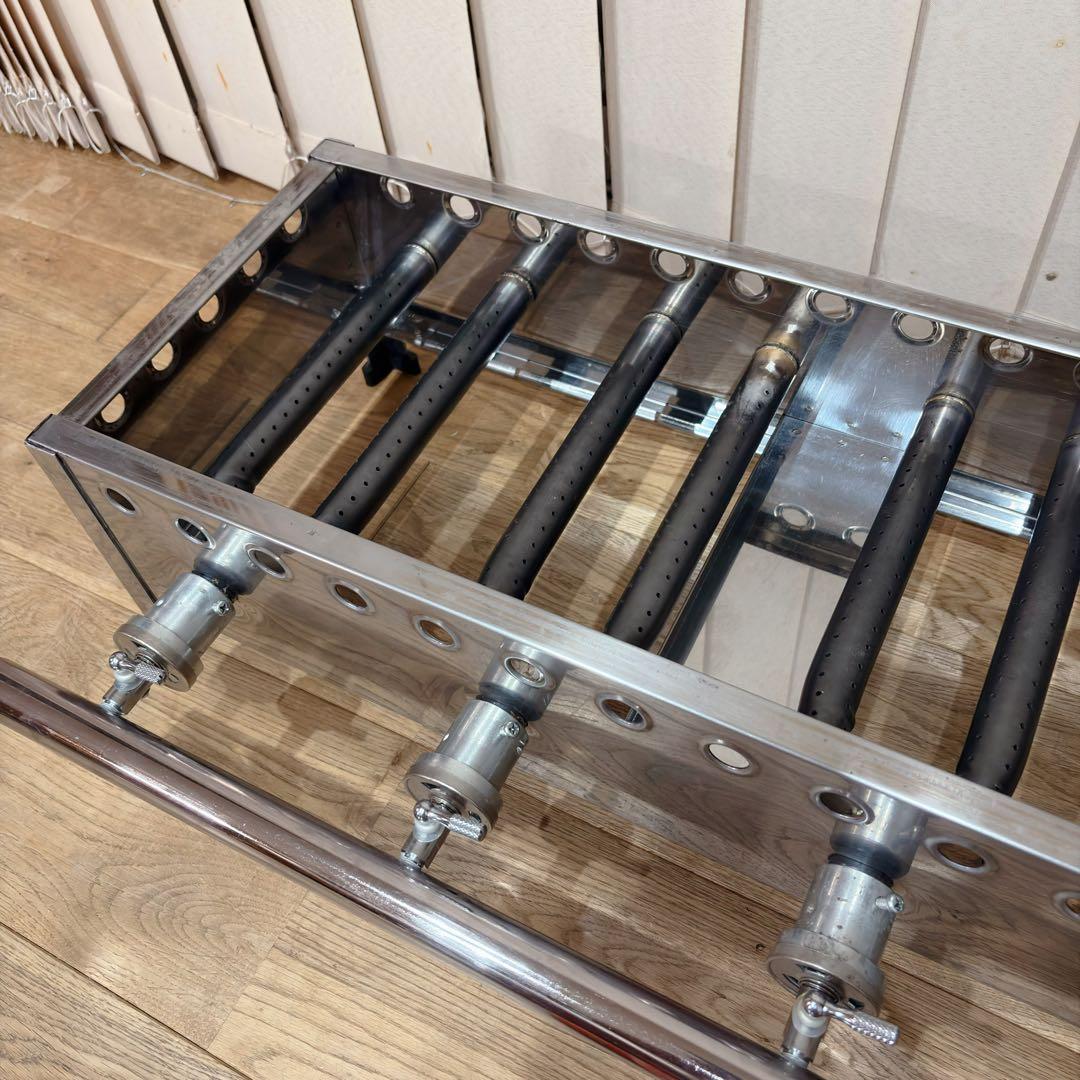 ②【良品】 IKK 業務用 たこ焼き器 154S プロパン 15穴×4連 鉄鋳物