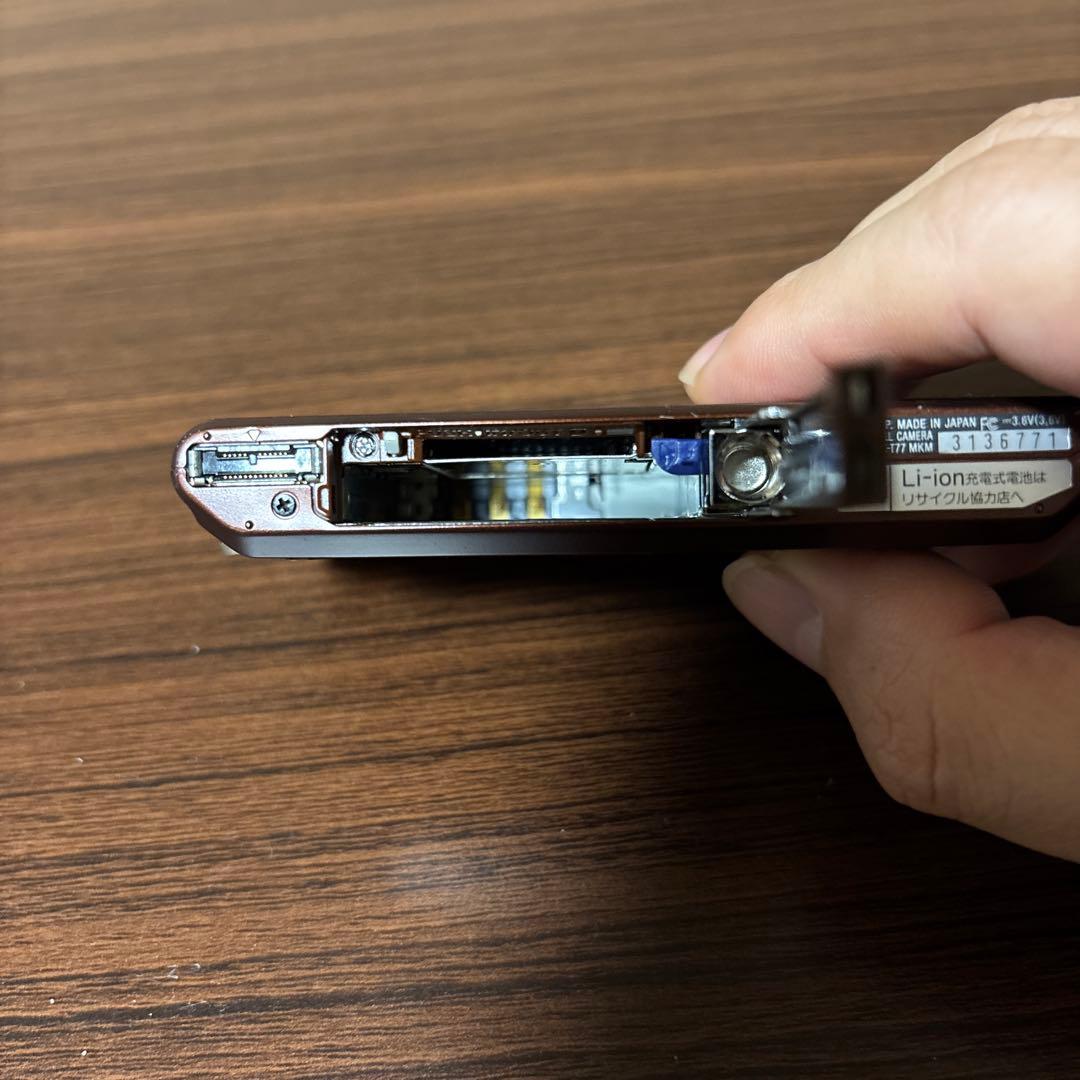Sony Cyber-shot DSC-T77 ブラウン