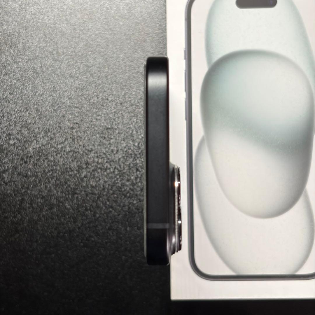 iPhone 15 美品 128gb ブラック 90% ガラスフィルム付属