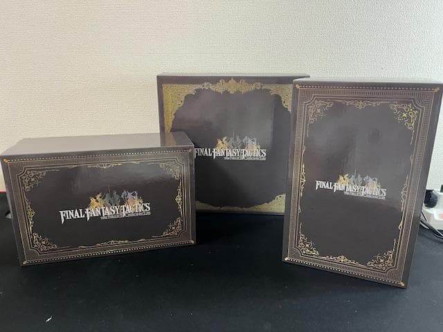 Switch　ファイナルファンタジータクティクス　コレクターズBOX　ソフト無し