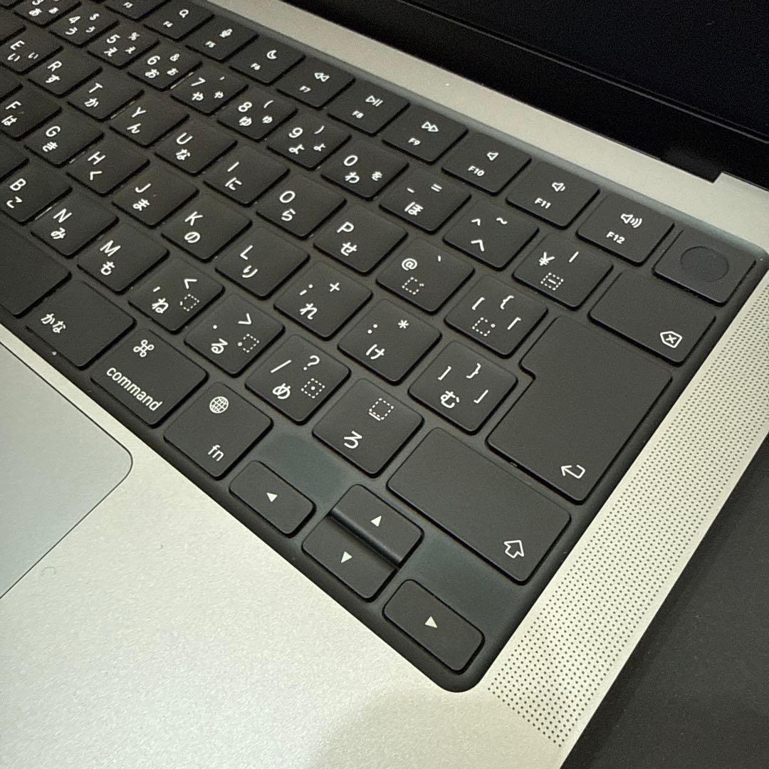 Apple MacBook Pro 14インチ M1MAX 64GB 2TB