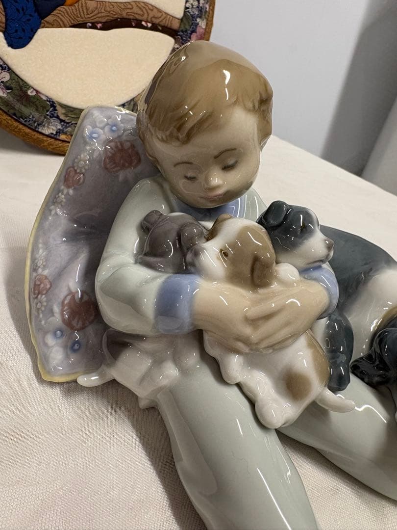 LLADRO リヤドロ「みんな　ねんね」犬　置物