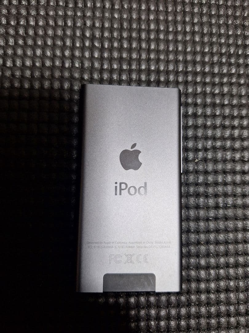 アップル 第7世代 iPod nano 16GB 本体 アイポッド