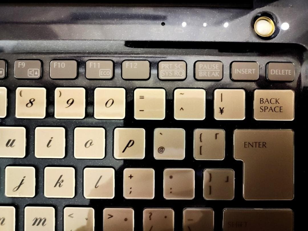 Windowsノート本体 FUJITSU LIFEBOOK Corei5 SSD512GB agete