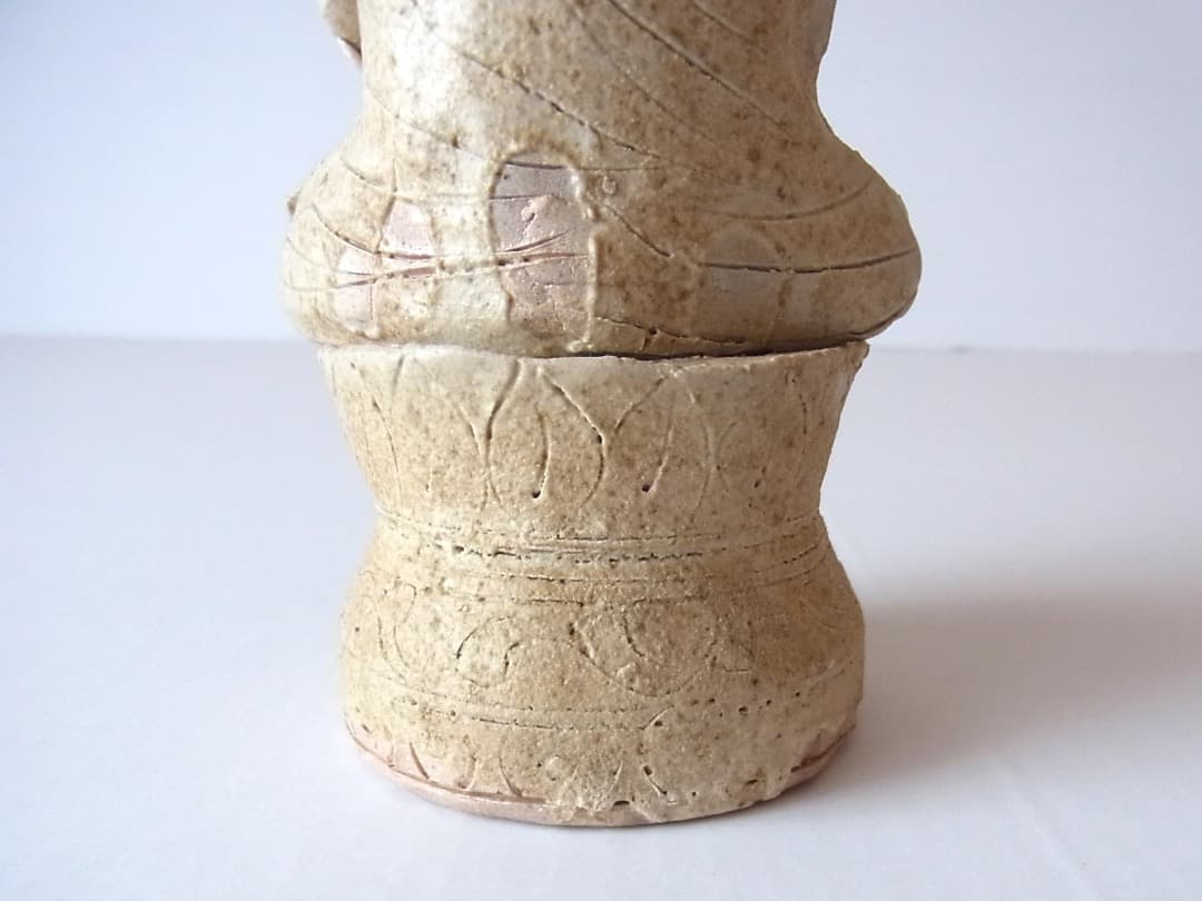 小嶋亜創『長石釉陶仏』初期伊万里 李朝 古唐津 黒高麗 オンギ くらわんか