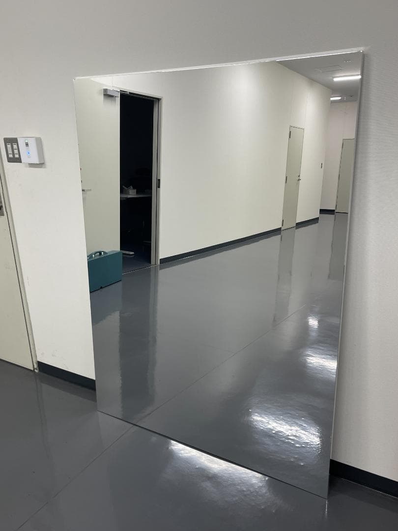 brisafe 割れないミラー 120X160CM 1枚 フレームレス 205